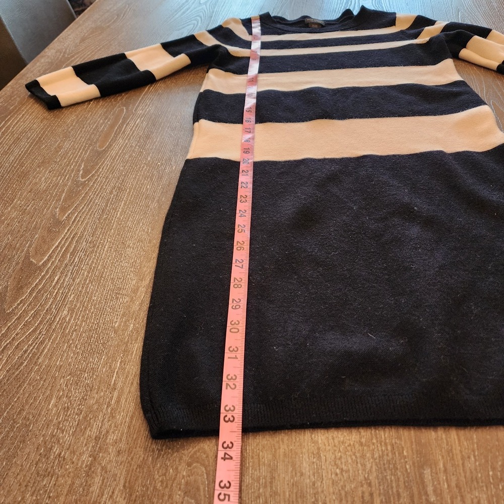 Club Monaco Wool Stripe Sweater Dress XS Black Cream Parisian Quiet Luxury - Picture 8 of 13